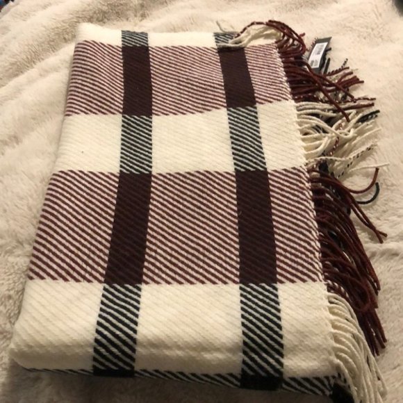 LOVE & LORE SUPERSOFT SCARF IVORY/BERRY TARA PLAID - Picture 7 of 9